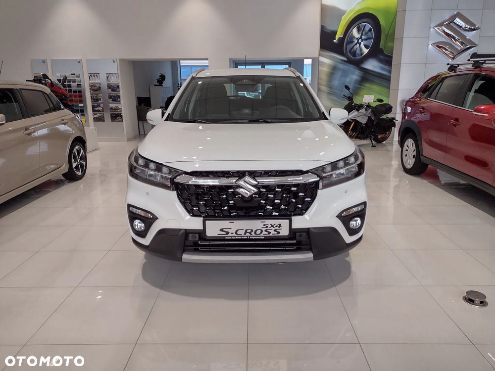 Suzuki S-Cross - 11