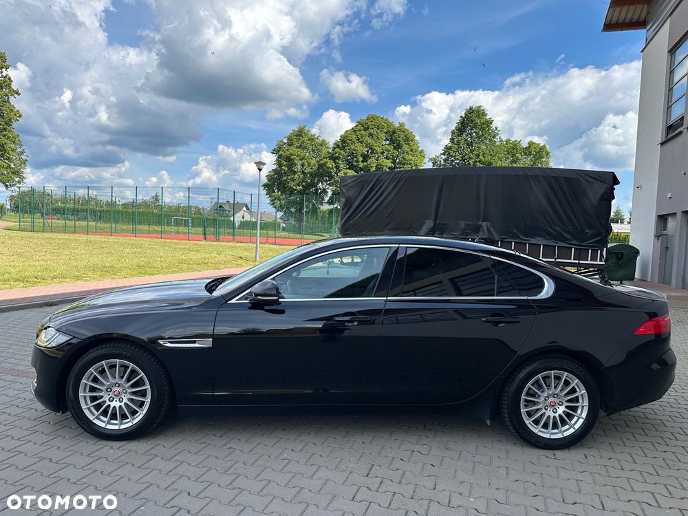 Jaguar XF - 3
