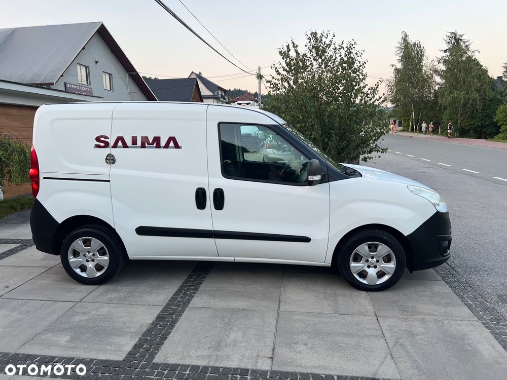 Opel COMBO - 4