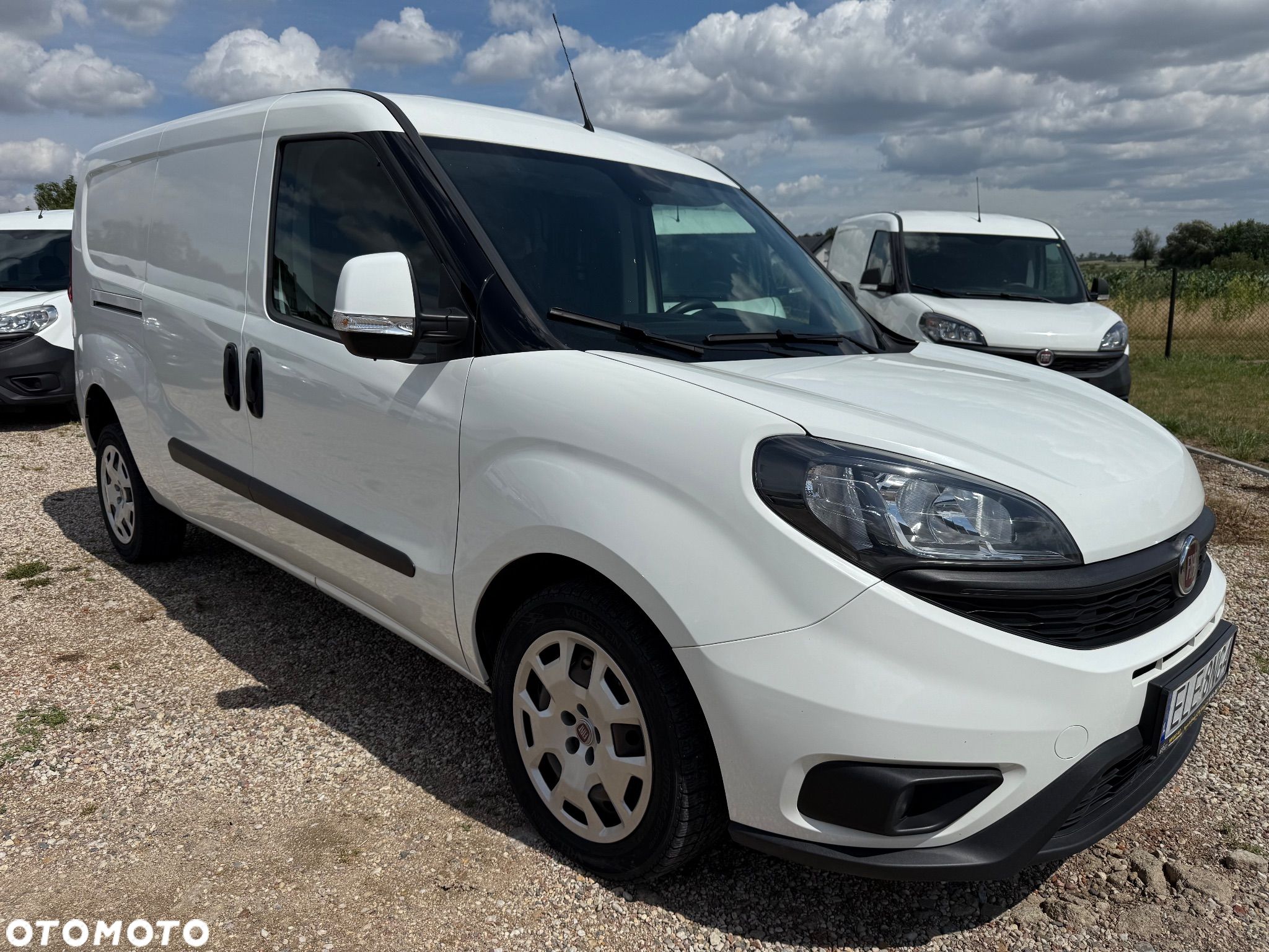 Fiat DOBLO MAXI 1.4 TJET 120 KM NOWY GAZ LPG 97000 KM IDEALNY STAN JAK NOWY OKAZJA 100% PEWNY - 1