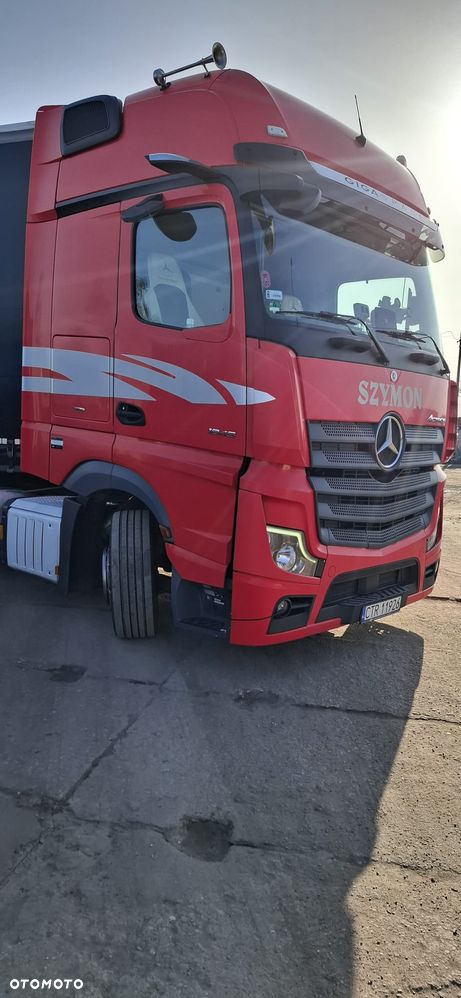 Mercedes-Benz ACTROS - 2