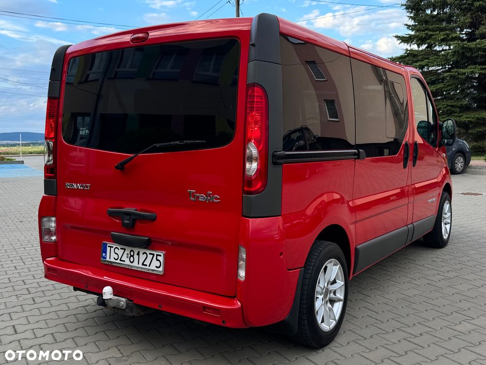 Renault Trafic L1H1 Passenger Lux - 13