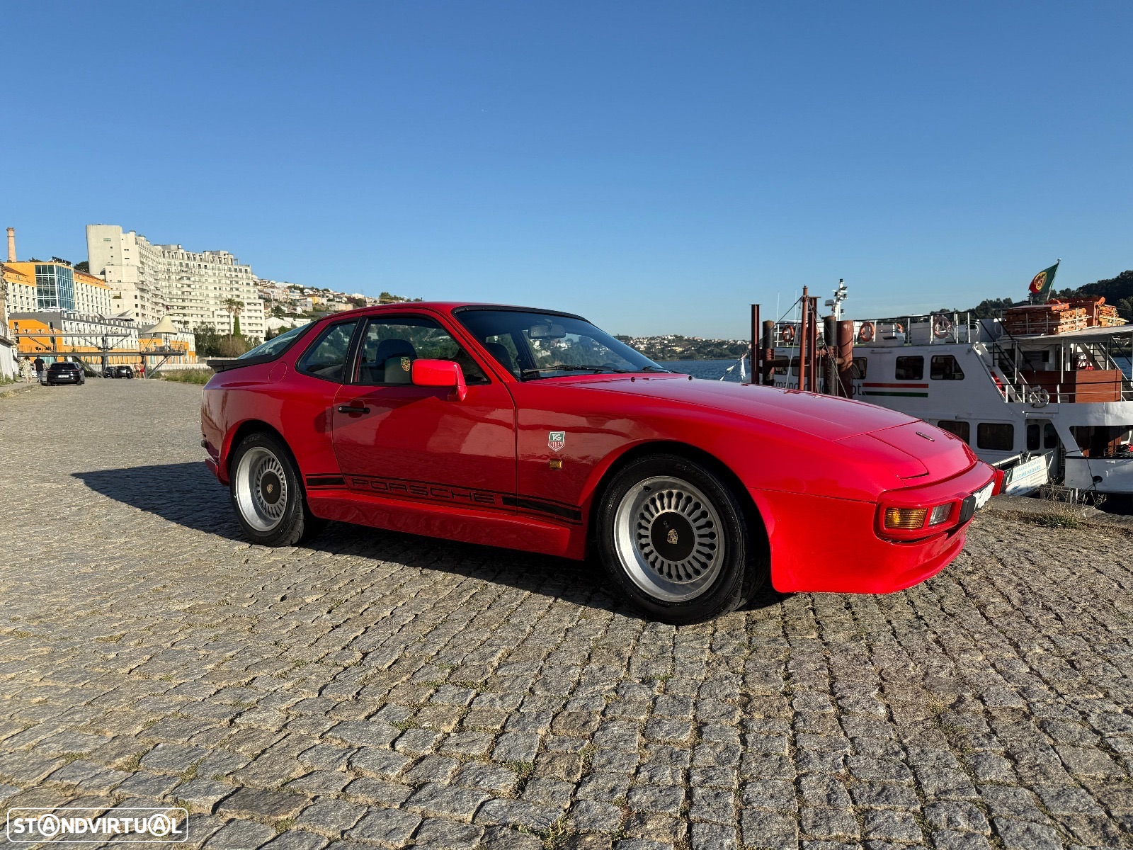 Porsche 944 - 6