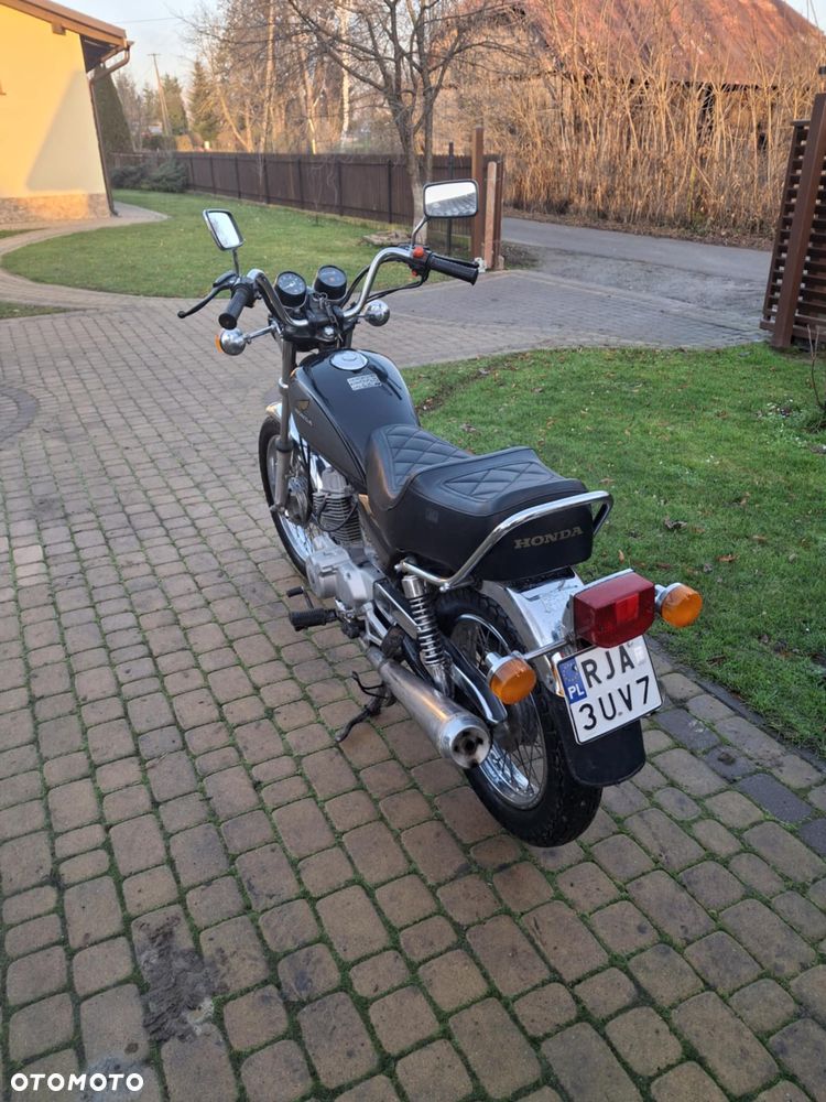 Honda CM - 4