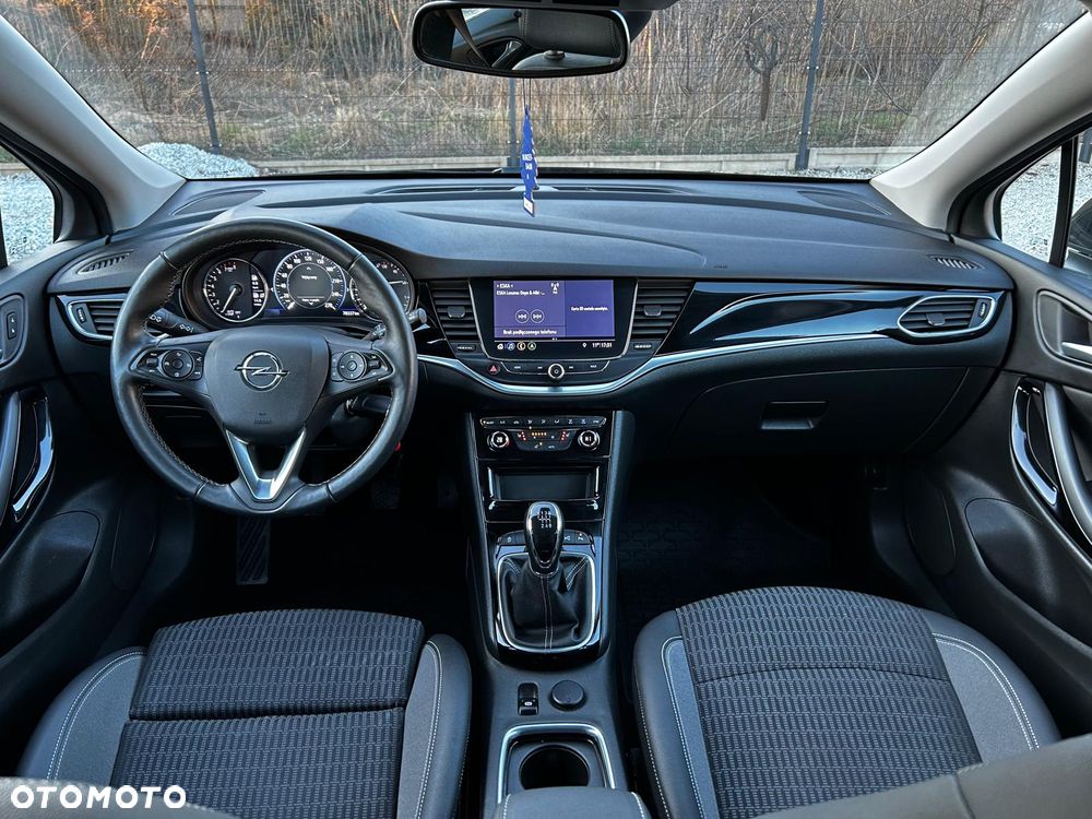 Opel Astra 1.2 Turbo Business Edition - 19