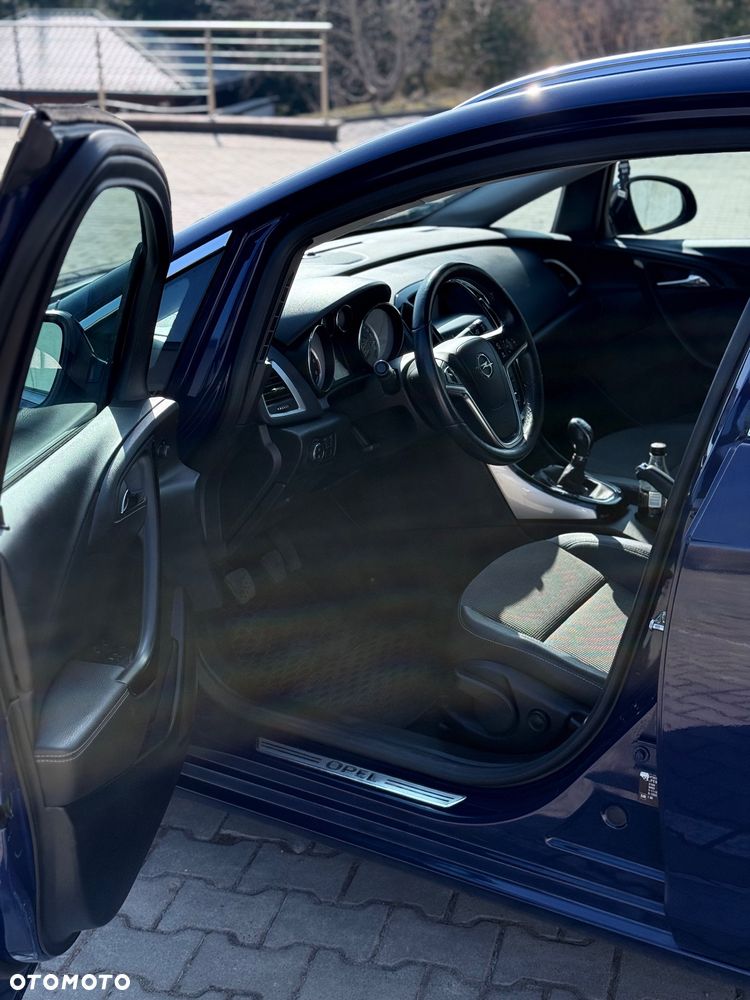 Opel Astra 1.6 CDTI Cosmo - 10