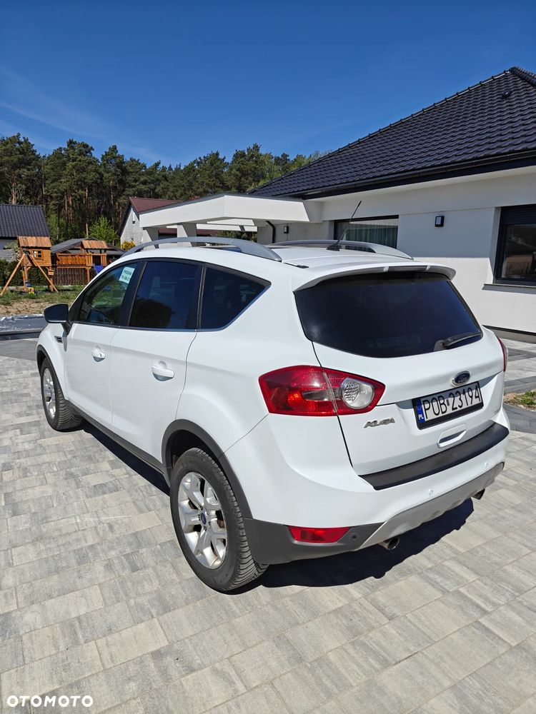 Ford Kuga - 2