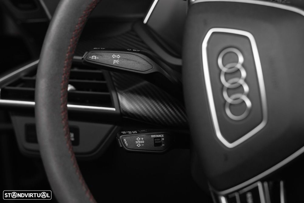 Audi RS e-tron GT quattro - 38