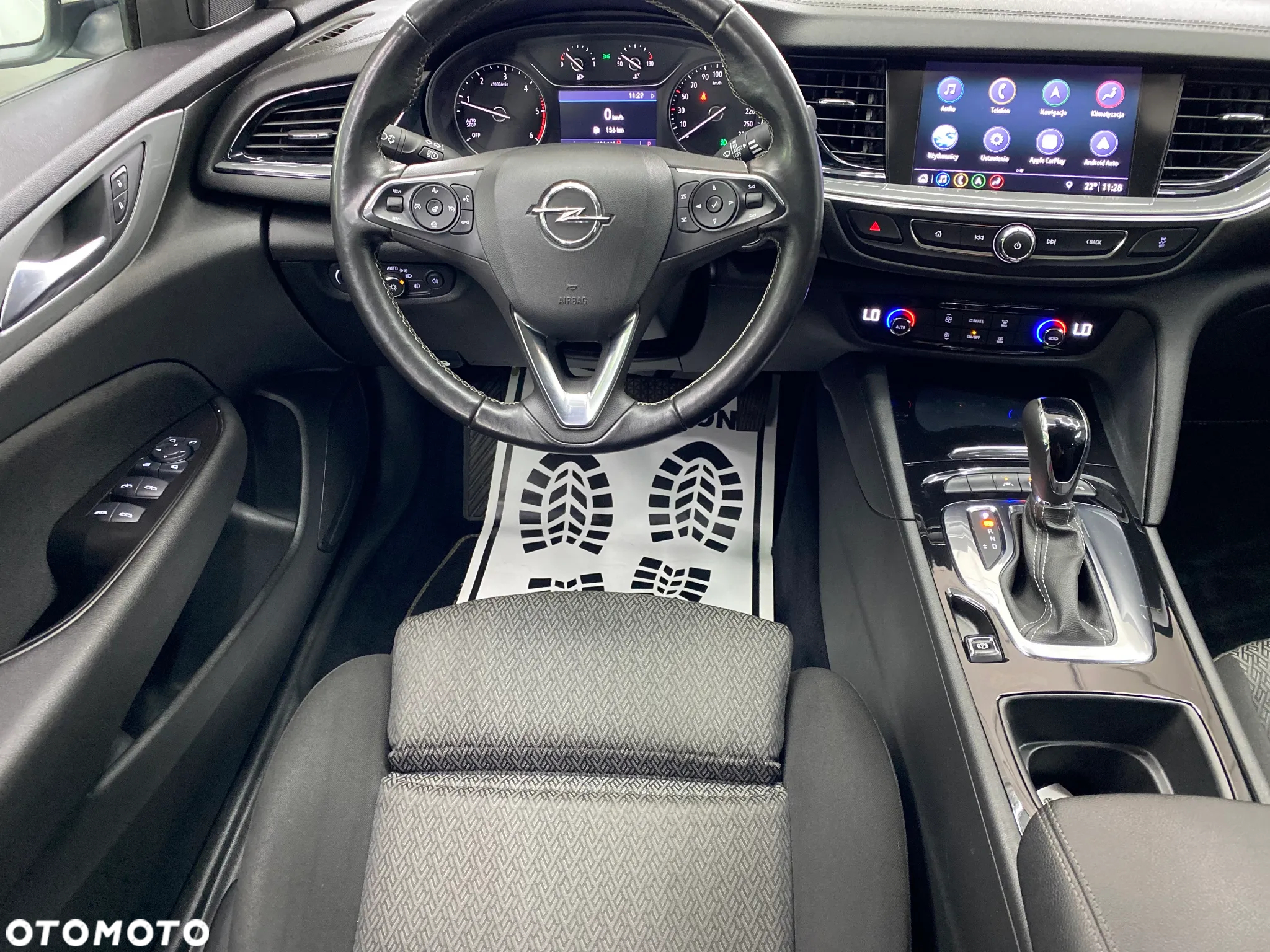 Opel Insignia - 13