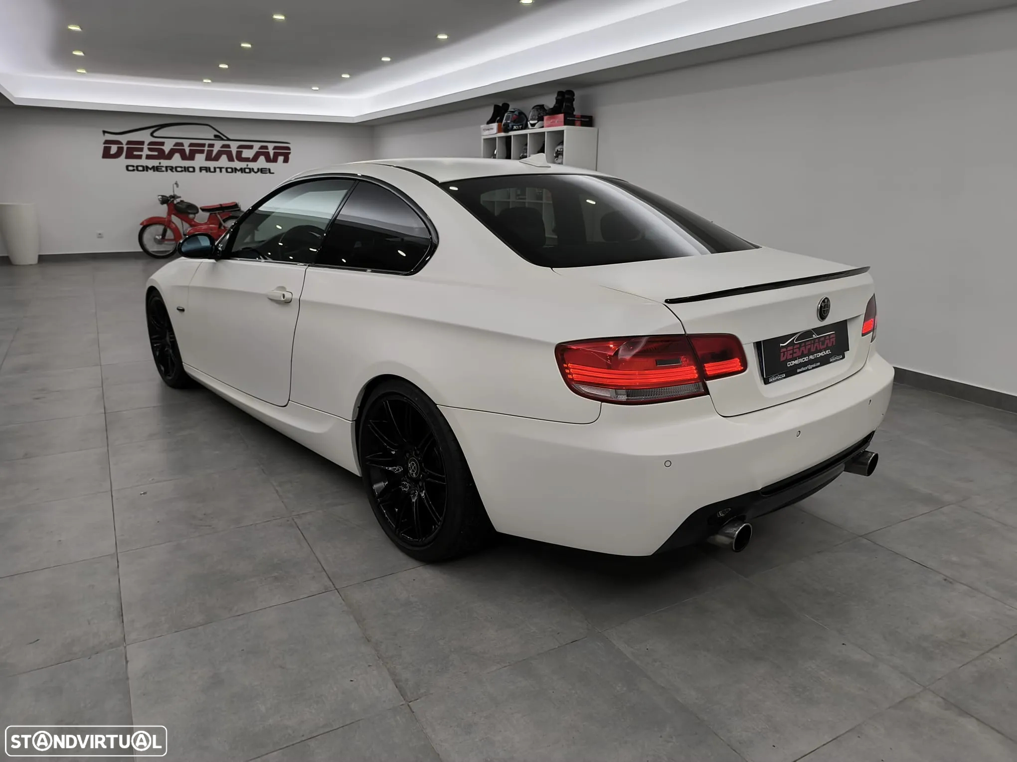 BMW 320 d Coupe - 8
