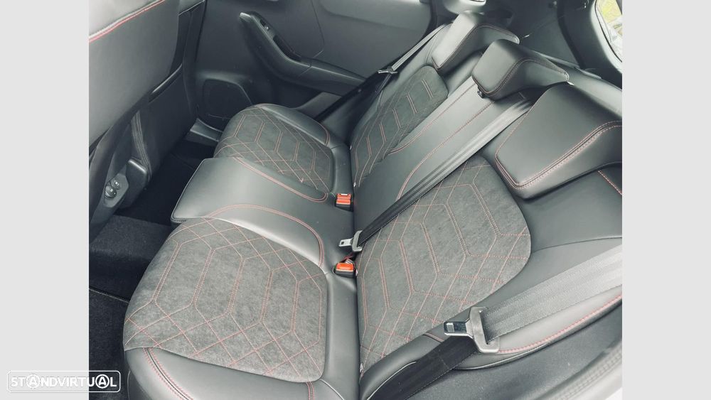 Ford Puma 1.0 EcoBoost MHEV ST-Line X - 11