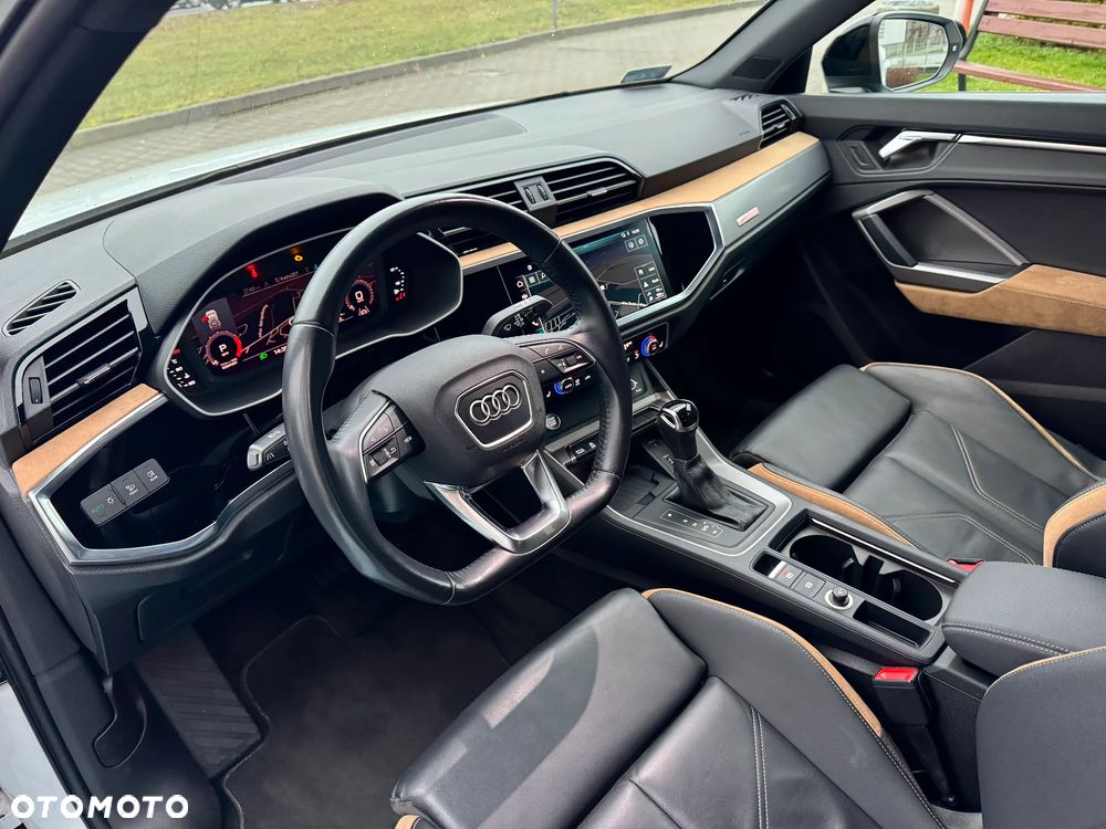 Audi Q3 35 TFSI Advanced S tronic - 12