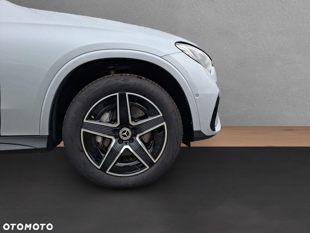 Mercedes-Benz GLC - 15