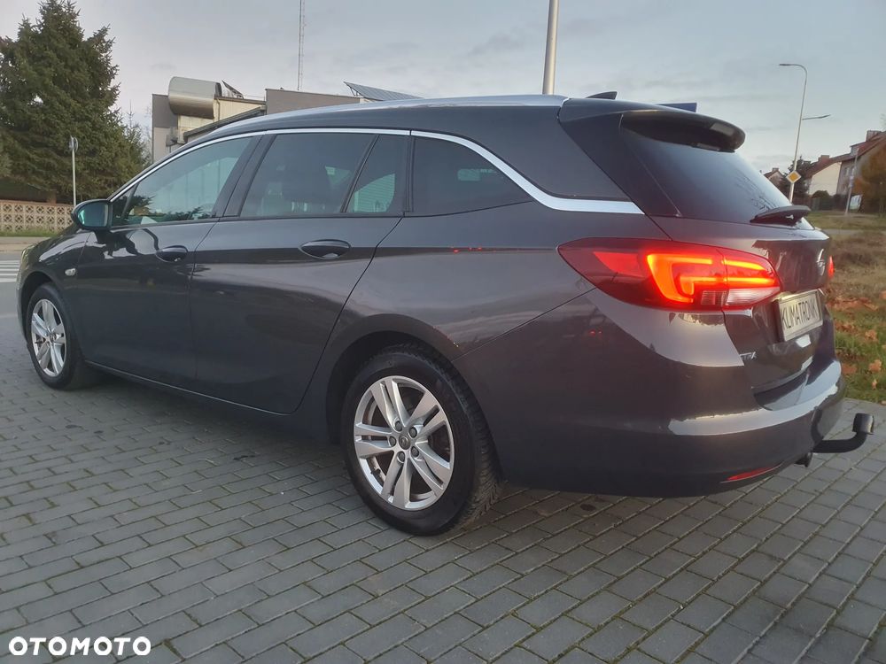 Opel Astra - 19