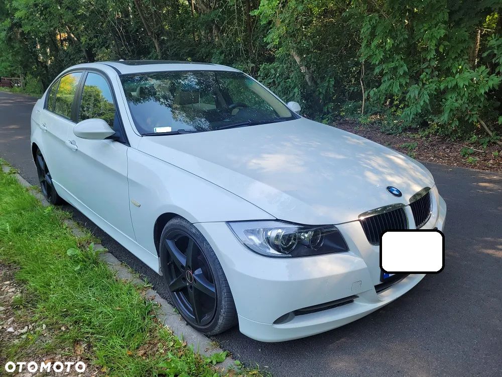 BMW Seria 3 325i - 1