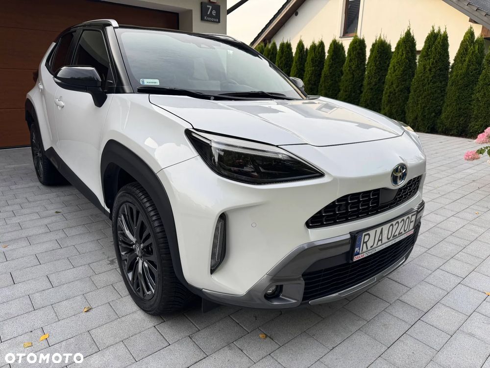 Toyota Yaris Cross Hybrid 1.5 Executive - 3