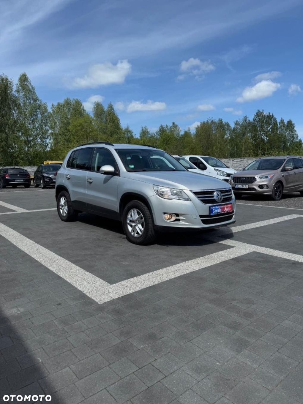Volkswagen Tiguan - 4