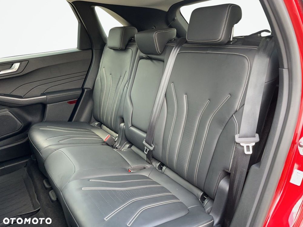 Ford Kuga - 10