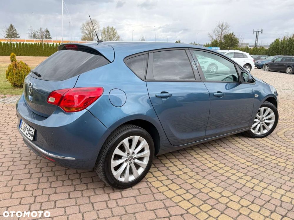 Opel Astra - 20
