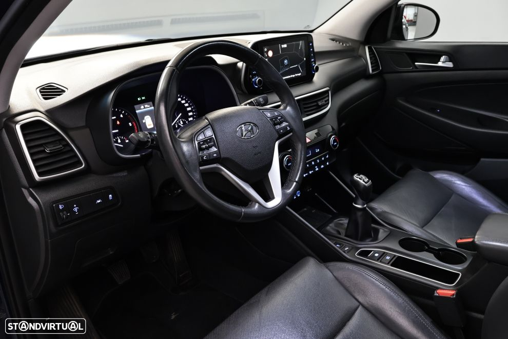 Hyundai Tucson 1.6 CRDi Premium +P.Pe+P.Style Plus - 24