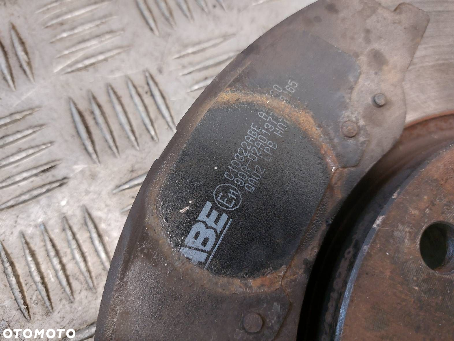 TARCZE HAMULCOWE PRZÓD + ZACISKI KIA CERATO I 2.0 CRDI BC140087 DF6229 - 4