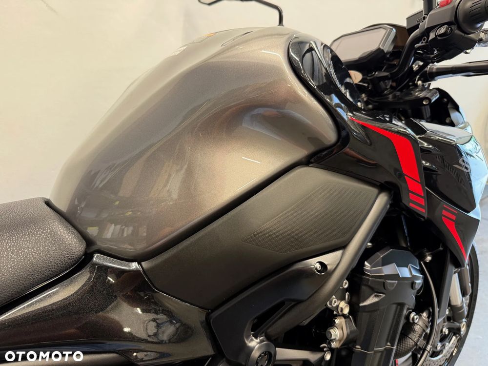 Kawasaki Z 900 - 34