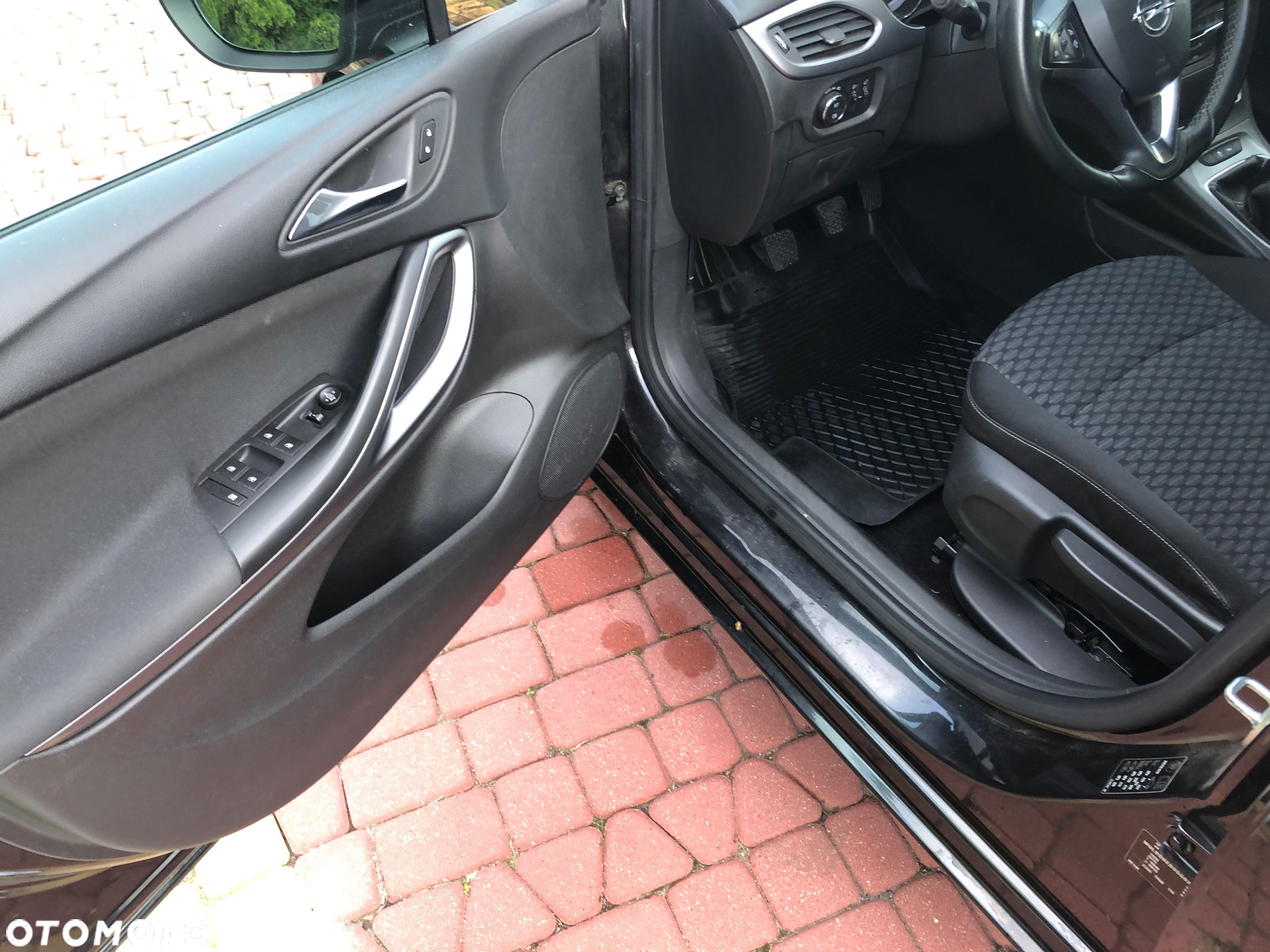 Opel Astra V 1.4 T Dynamic - 8