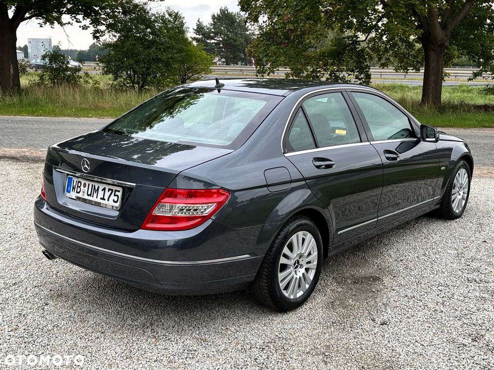 Mercedes-Benz Klasa C 180 Kompressor Avantgarde - 26