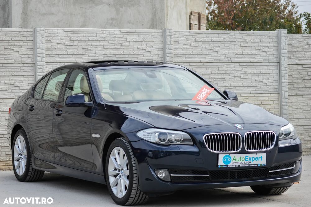 BMW Seria 5 520d Aut. Modern Line - 17