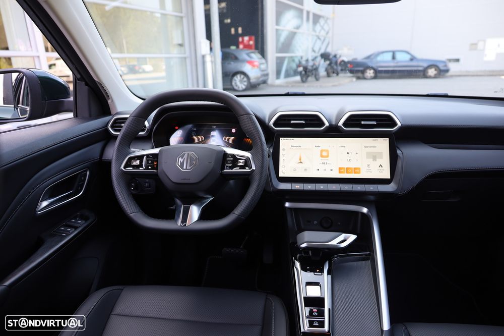 MG ZS 1.5 Hybrid+ Luxury - 14