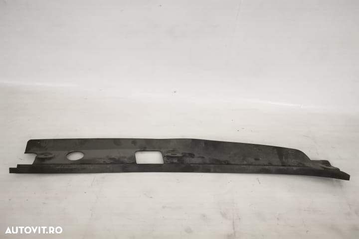 Ornament Stergatoare Dreapta Original In Stare Buna BMW  Seria 3  F34 - 4