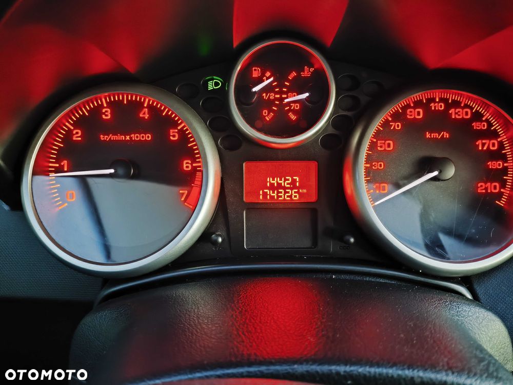 Peugeot 207 - 5