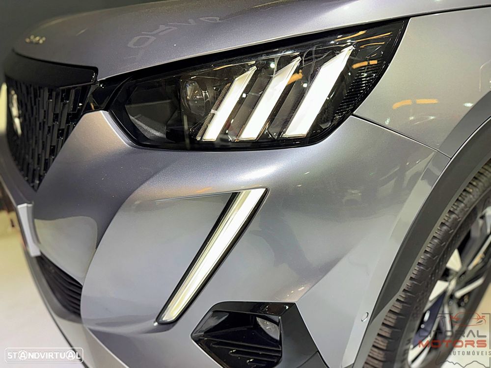 Peugeot 2008 1.2 PureTech GT Line EAT8 - 5