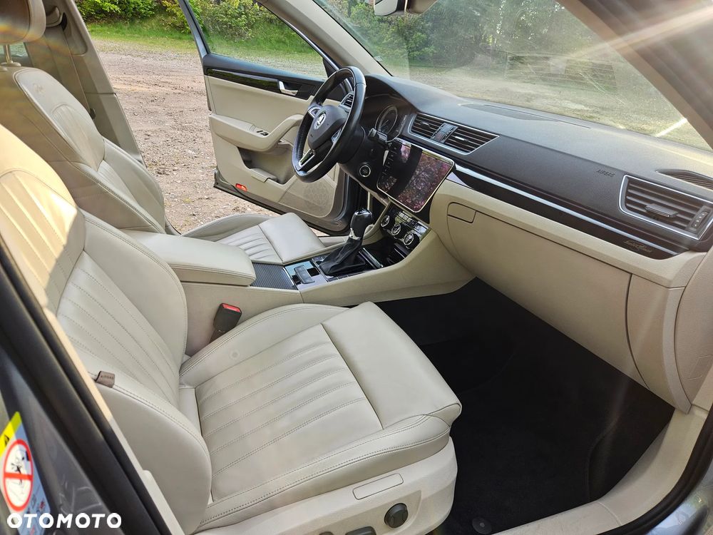 Skoda Superb 2.0 TDI L&K DSG7 - 19