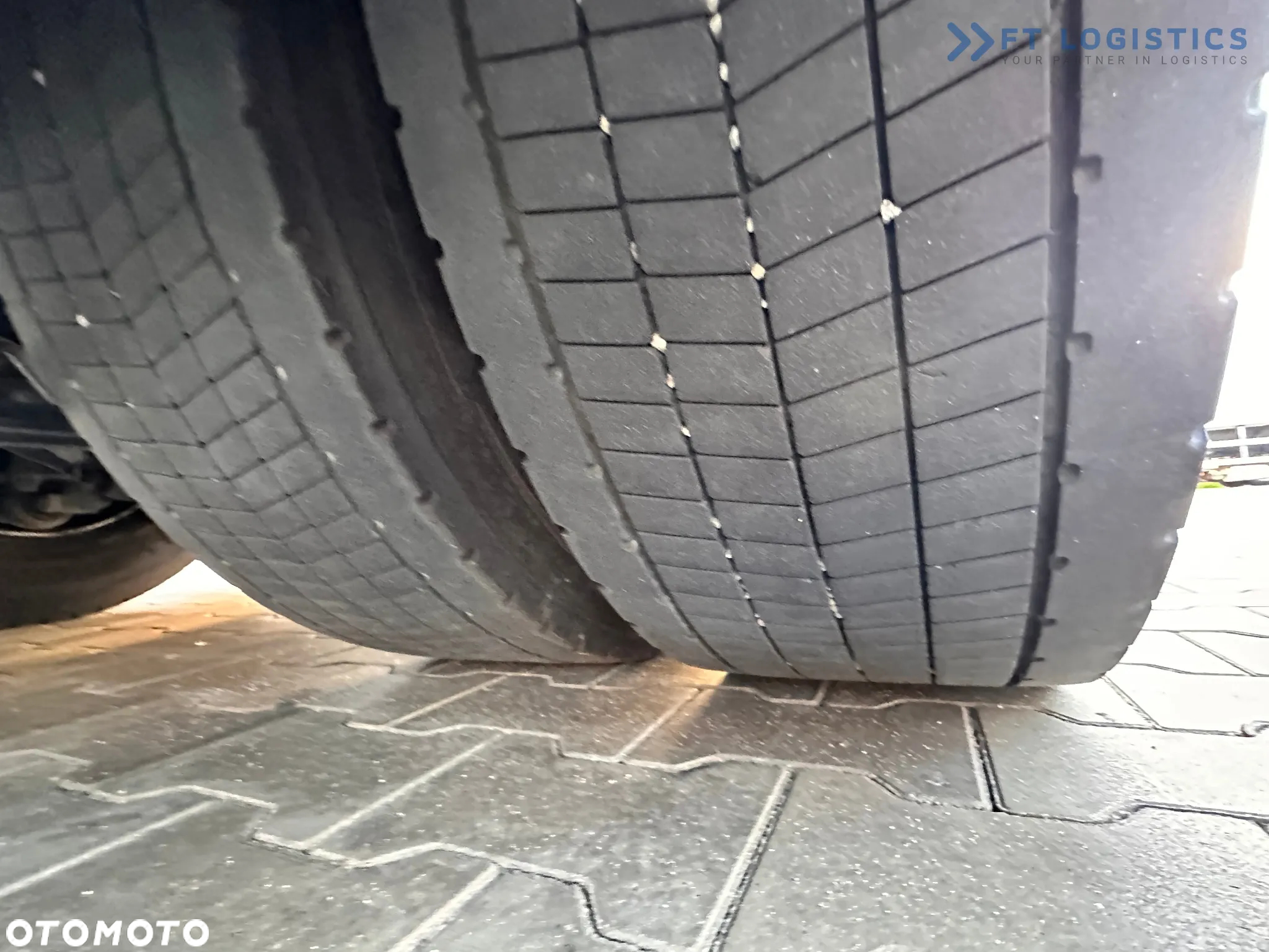 MAN TGX 18.500 / KABINA XXL / SKRZYNIA - KONTENER / WINDA / MANUAL KABINA SYPIALNA / UNIKAT! - 23