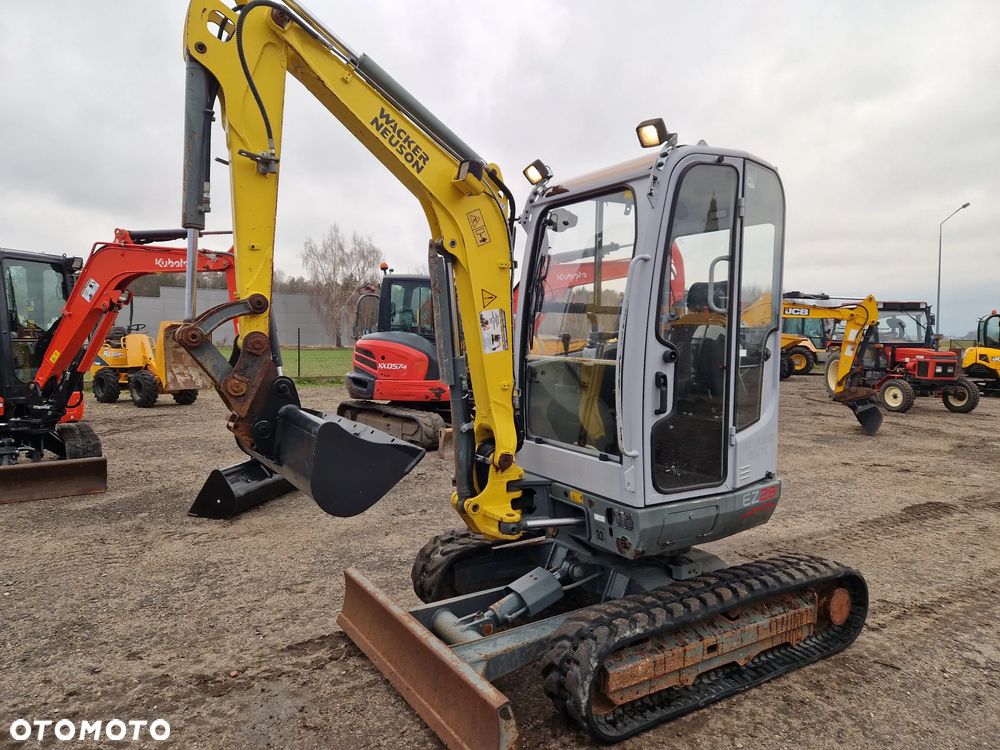 Wacker Neuson EZ 28Vds , Kubota KX 61-3 , Volvo EC 27, JCB 8026cts , Komatsu PC 16 , cat 301.6 - 3