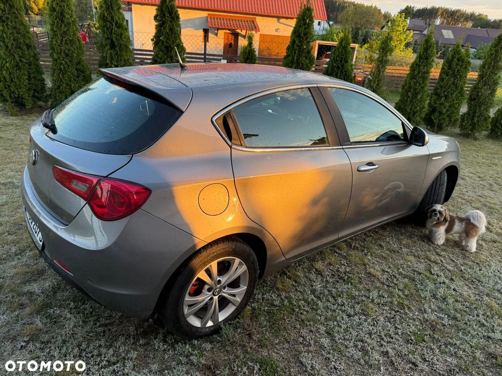 Alfa Romeo Giulietta 1.4 TB Progression - 11
