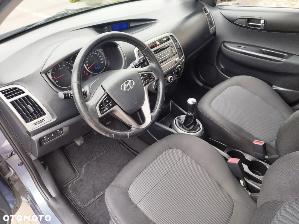 Hyundai i20 1.2 Intro Edition - 9