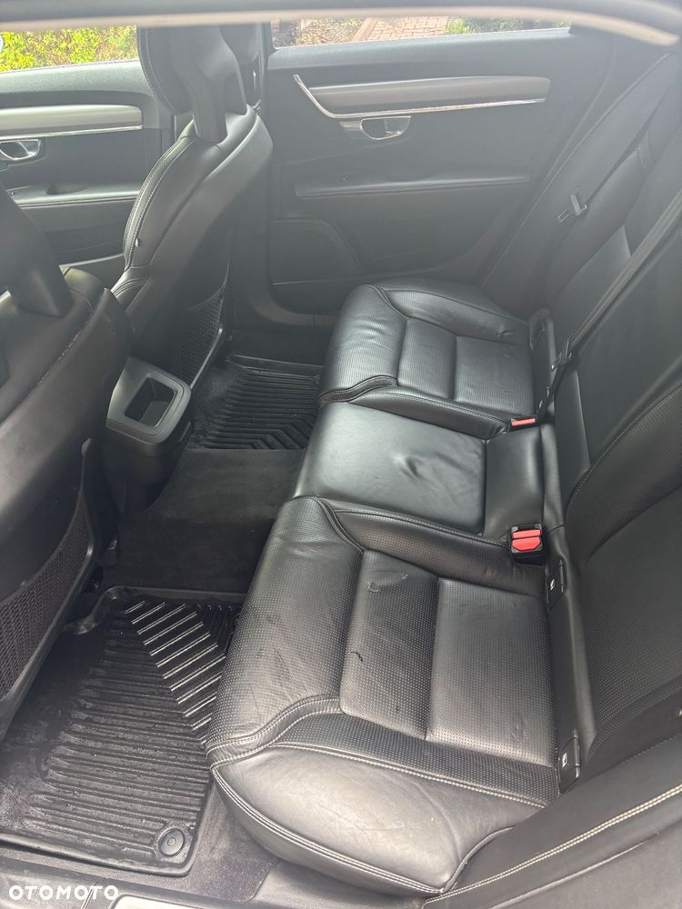 Volvo V90 D5 AWD Momentum - 9