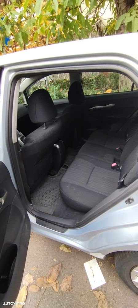 Toyota Auris 1.6 Luna - 6