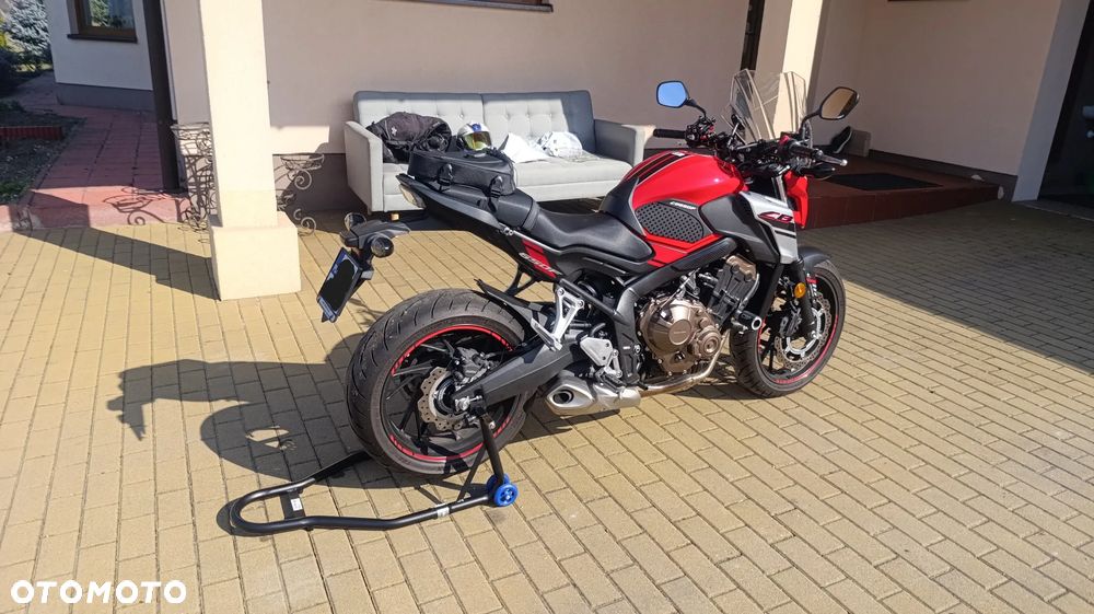 Honda CB - 6