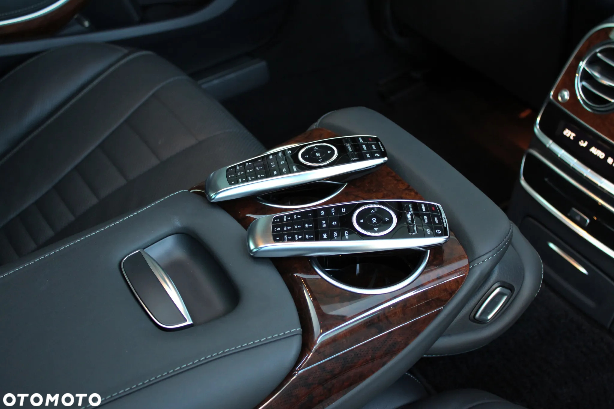 Mercedes-Benz Klasa S 500 L 7G-TRONIC - 18