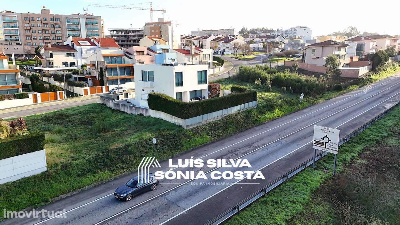 Moradia T3 em Avintes – Conforto, Tecnologia e Design... - Grande imagem: 3/54