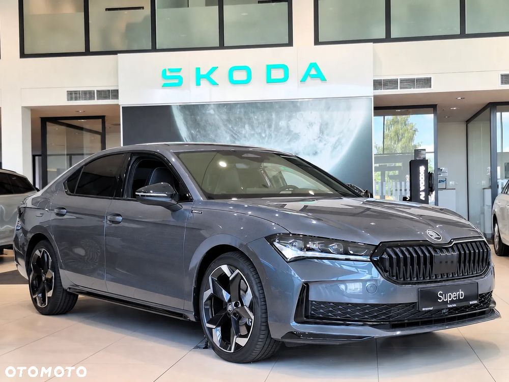 Skoda Superb 2.0 TSI 4x4 Sportline DSG - 8