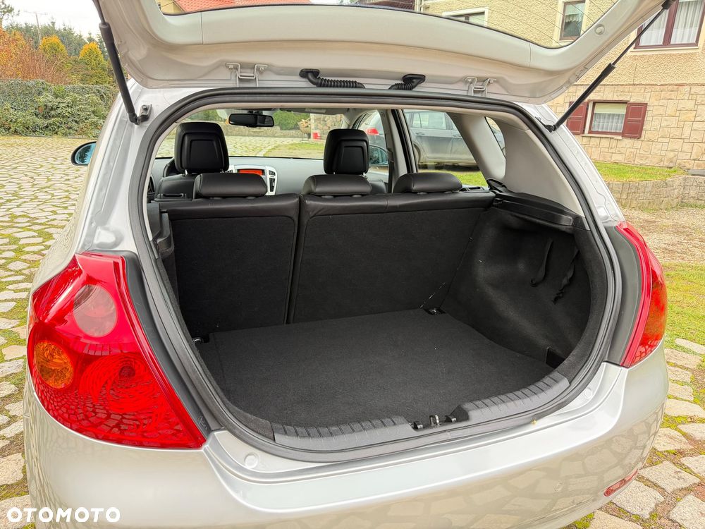 Kia Ceed 1.6 CRDi ISG Business Line - 20