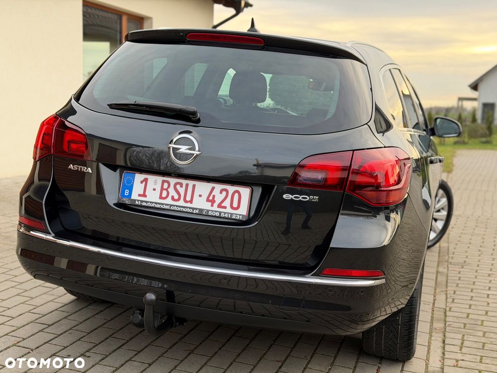 Opel Astra 1.6 CDTI Cosmo - 2