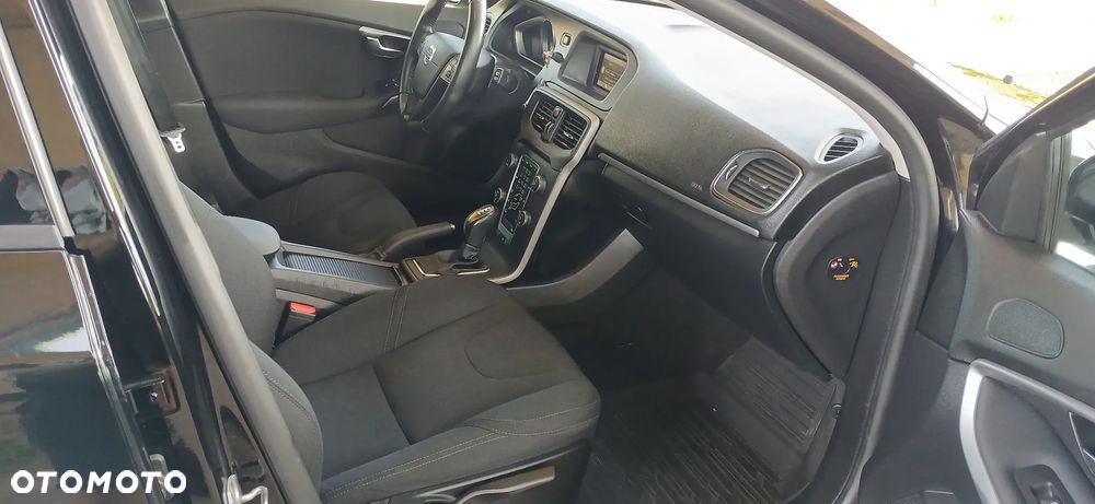 Volvo V40 T2 Geartronic Kinetic - 9