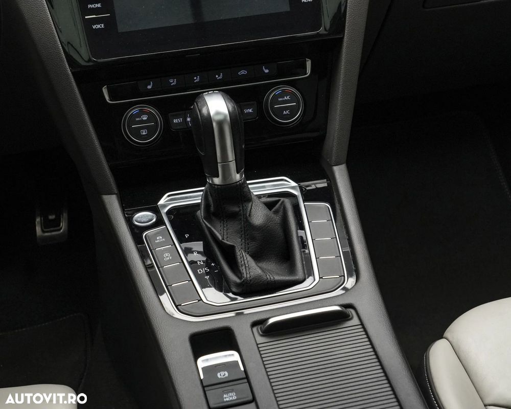 VOLKSWAGEN Arteon 2019 — imagine 19