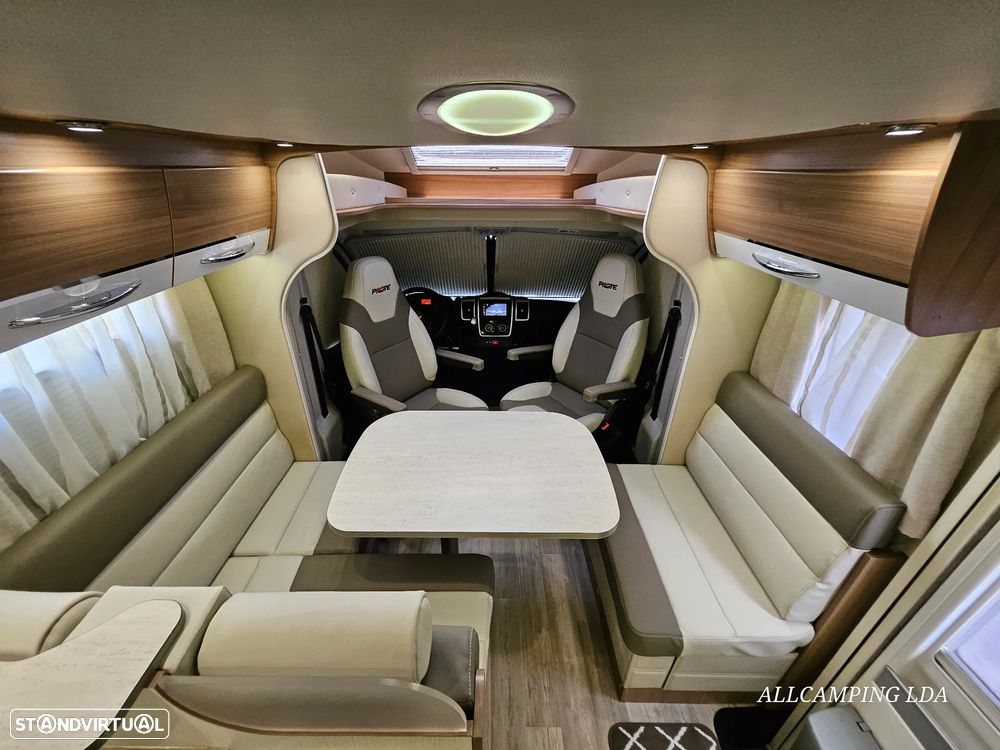 Pilote Sensation P746 CAIXA AUTOMÁTICA CAMA CENTRAL/ BASCULANTE - 25