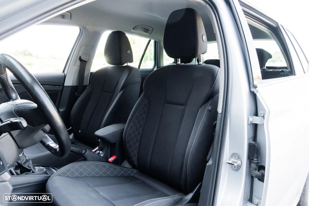 Skoda Kamiq 1.0 TSI Style DSG - 21